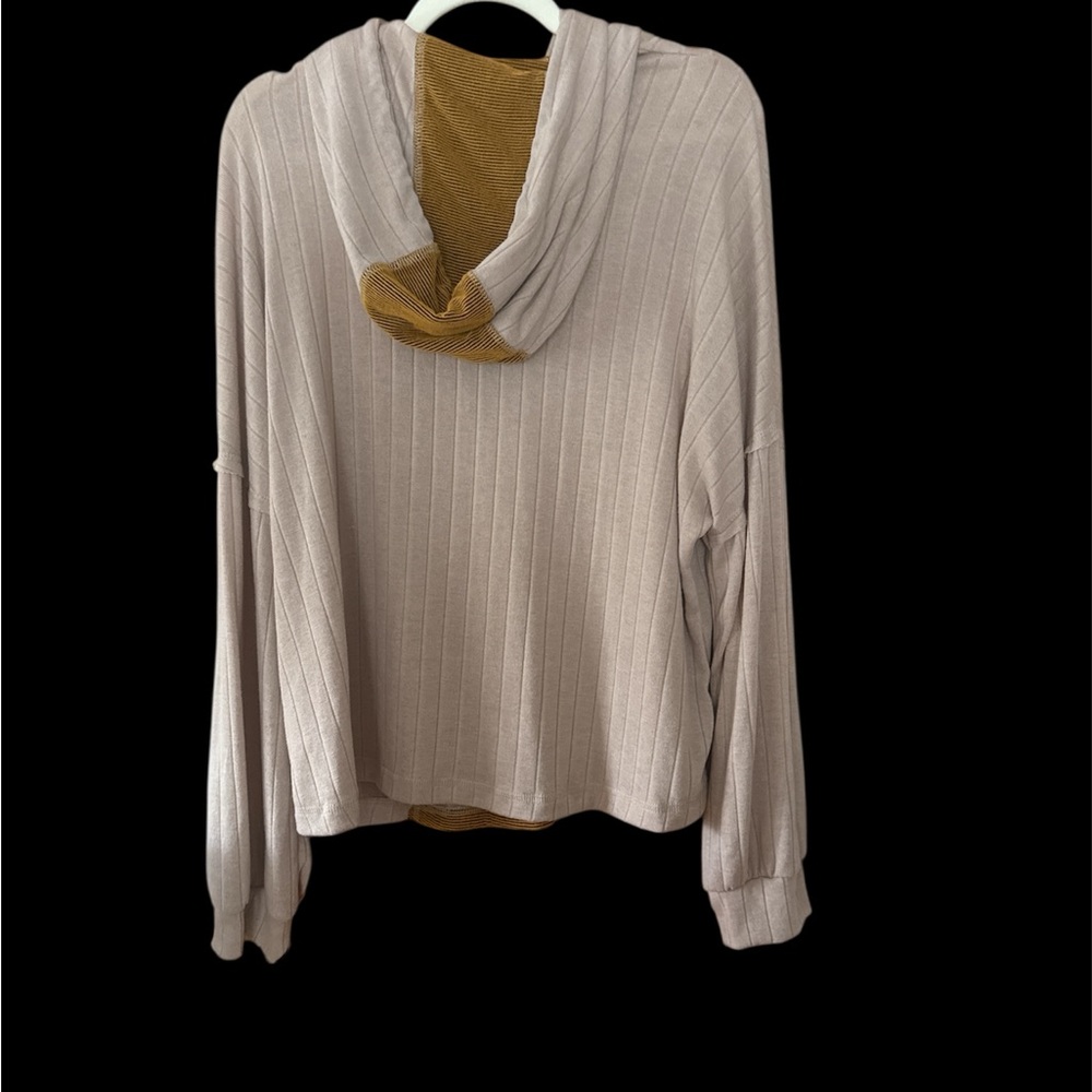 468: CES FEMME NEW HOODIE - Picture 2 of 2